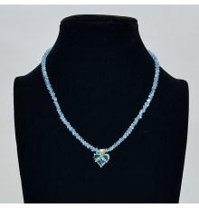 Бусы-чокер алмазное стекло голубое подвеска голубой сердце 4*3мм