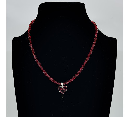 Бусы-чокер алмазное стекло красное подвеска красное сердце 3*4мм