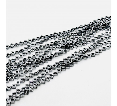 Нить гематит серебряный ромб рамка 8*8мм