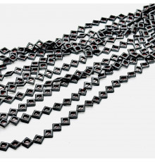 Нить гематит черный ромб рамка 10*10мм