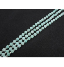 Нить кварц мятный многогранник через бисер 6*6 мм