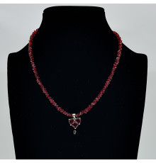 Бусы-чокер алмазное стекло красное подвеска красное сердце 3*4мм