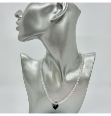 Бусы-чокер алмазное стекло белое подвеска черное сердце 4*3мм