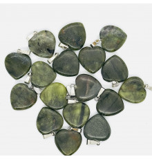 Кулон сердце нефрит канадский 20*20мм