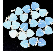 Кулон сердце лунный камень синтетический 16*16мм