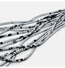 Нить гематит серебряный куб 4*4мм